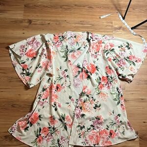 Andree Floral Kimono Sleeve Blouse - Cream and Pink
